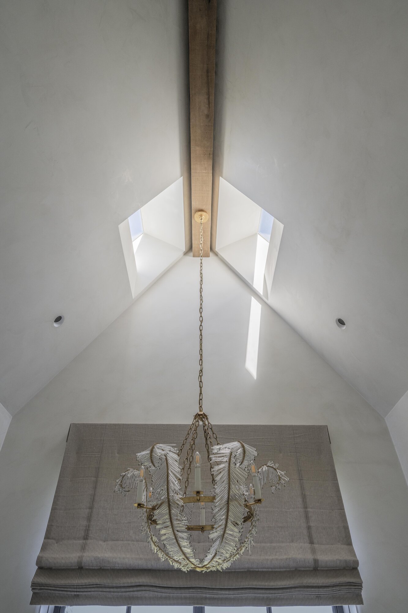 Highland Modern Tudor · documentation frame 4